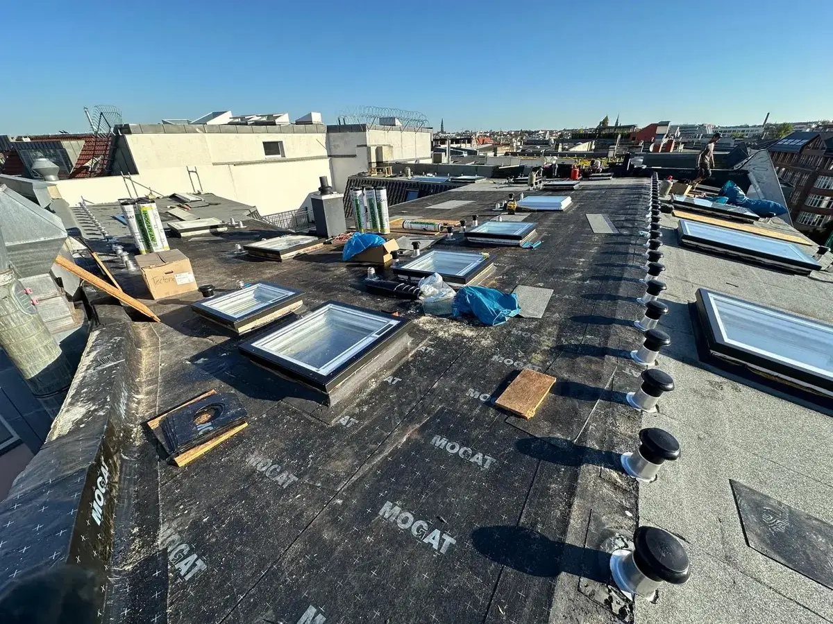 Dachinspektion – Kontrolle von Dachelementen und Dachtechnik