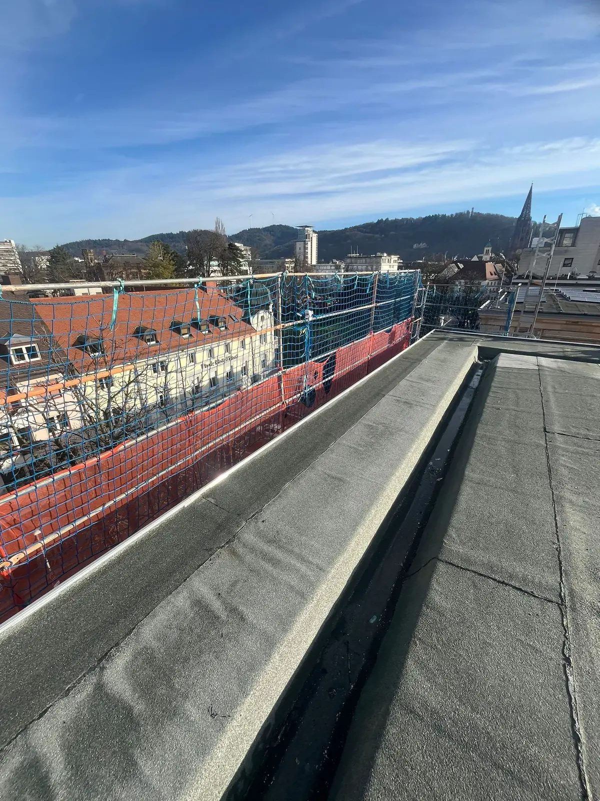 Dachfläche nach Sanierung vor der Neueindeckung