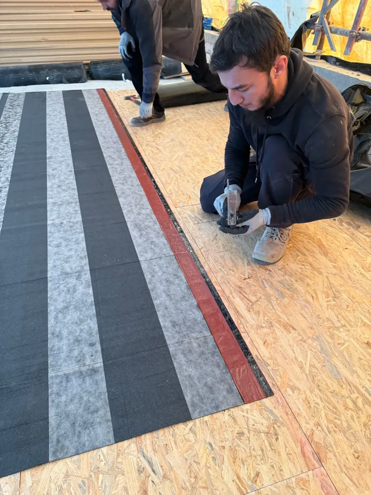 Dachkonstruktion im Neubau in Neuenhagen – Sparren- und Dachaufbau in der Ausführung