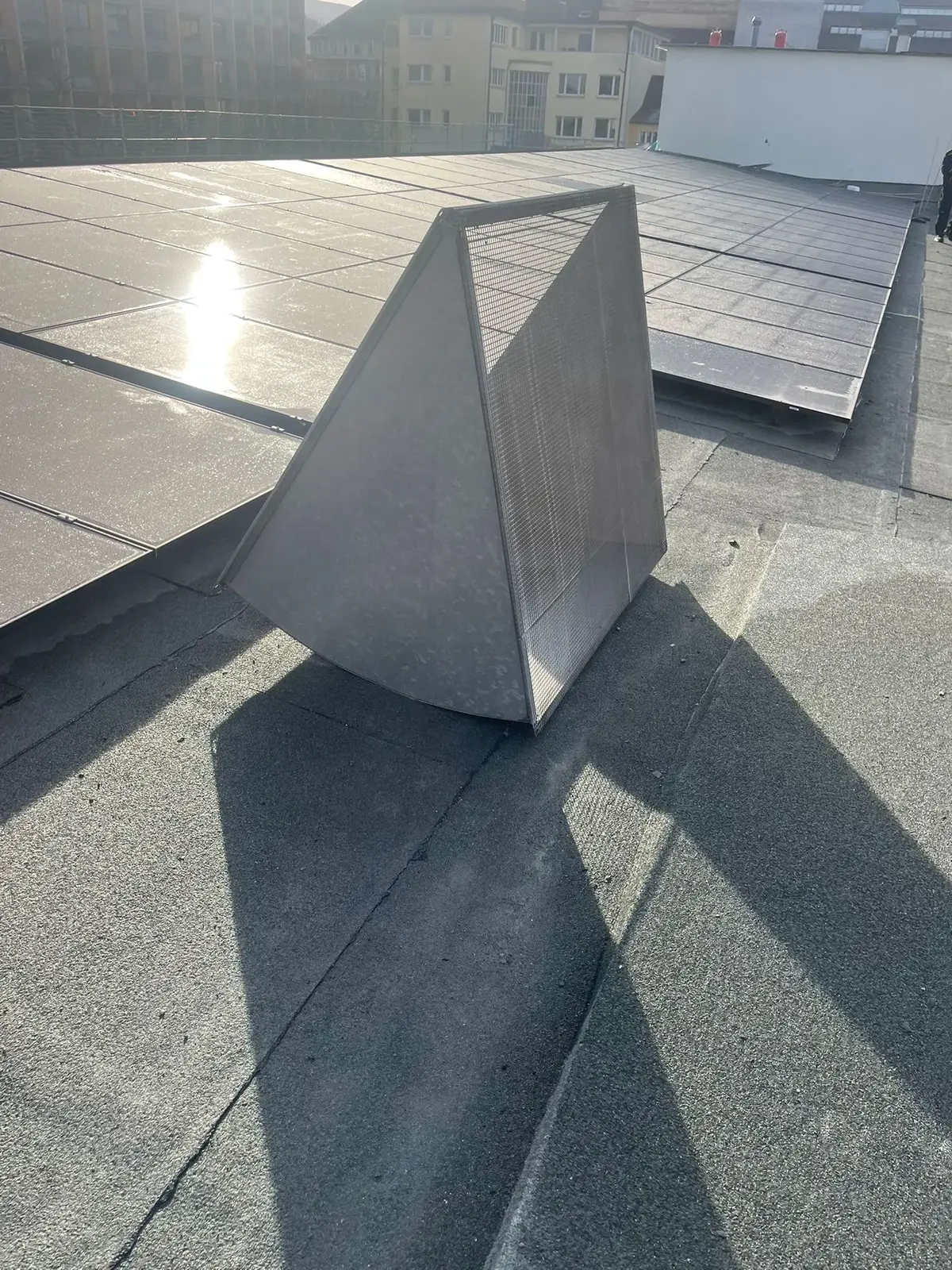 Klempnerarbeiten – Blechformteil als Übergangselement